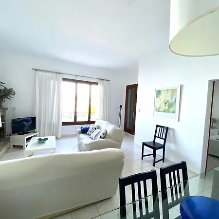 Kika Pinewalk 波连萨港